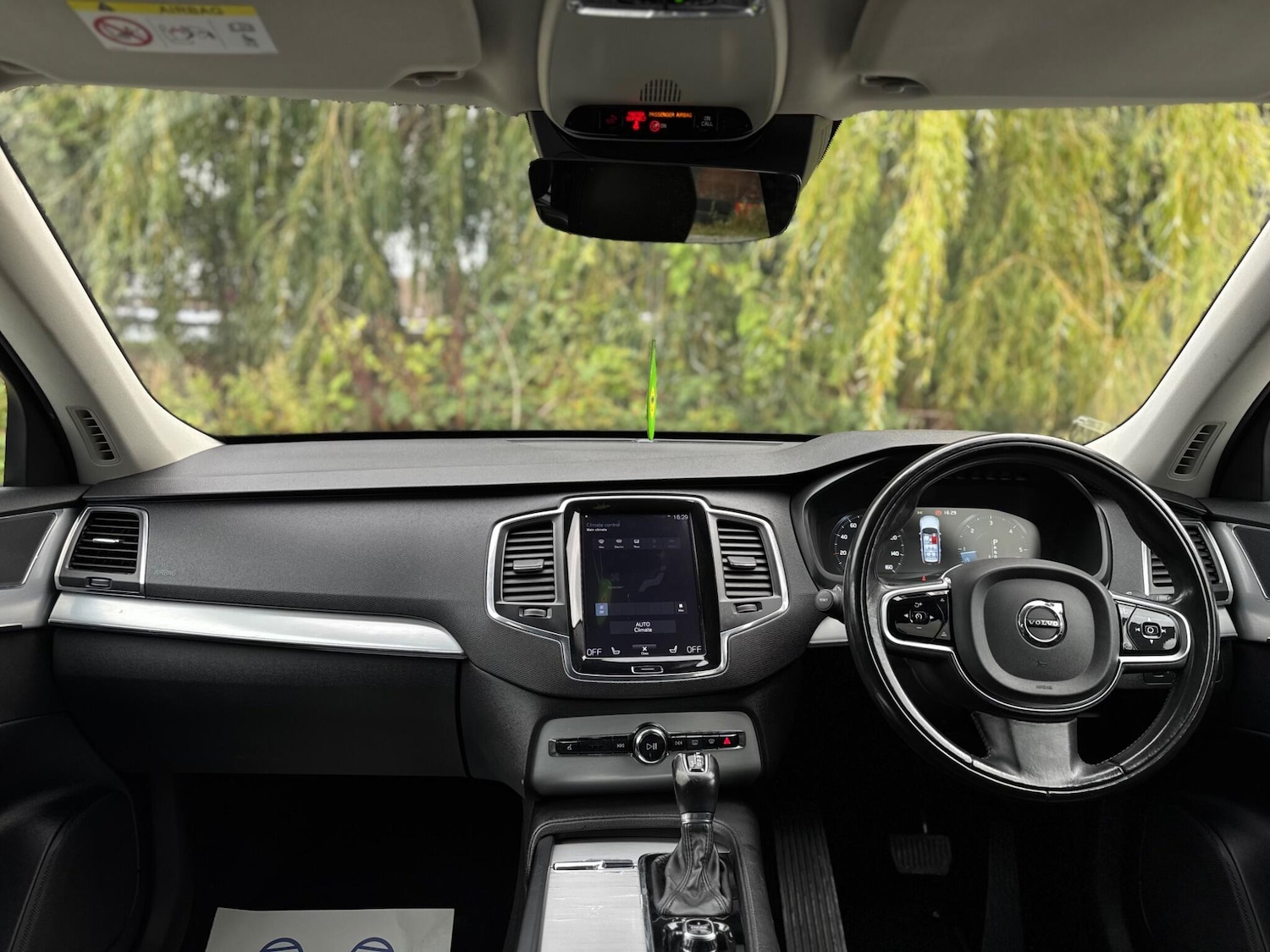 Used Volvo XC90 2015 for sale - 76942700: Photo 17