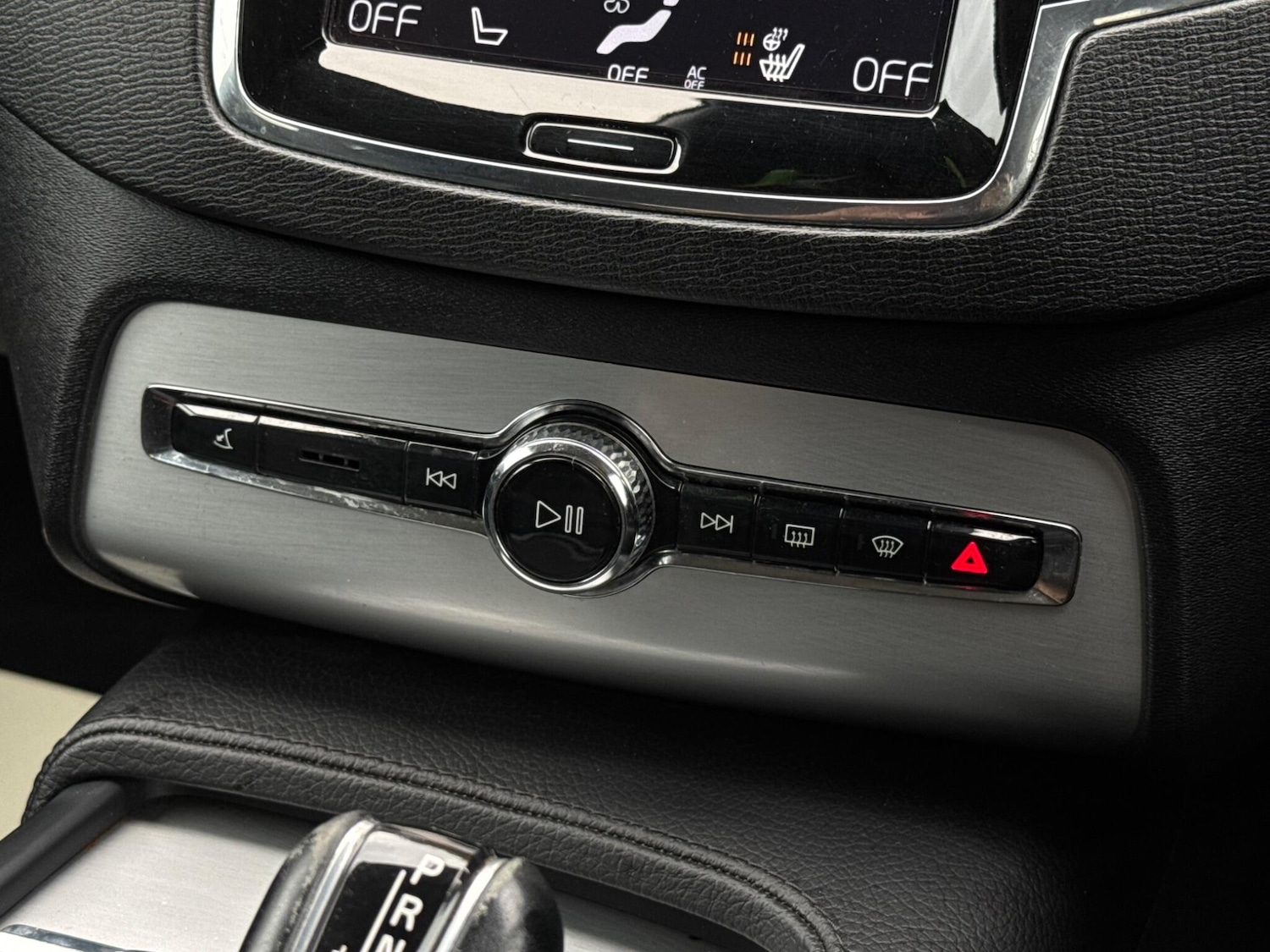 Used Volvo XC90 2015 for sale - 76942700: Photo 46