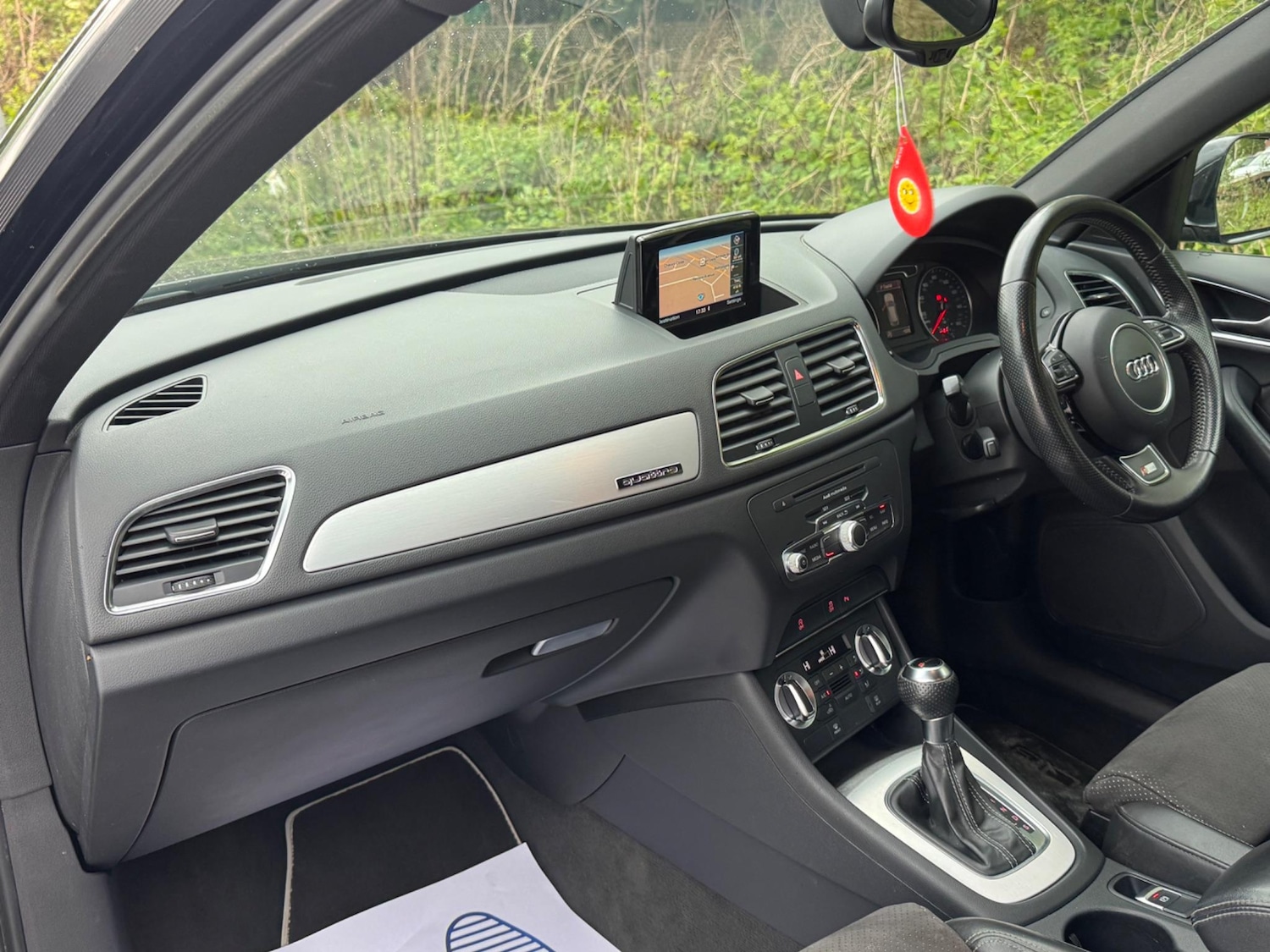 Used Audi Q3 2014 for sale - 76990548: Photo 13