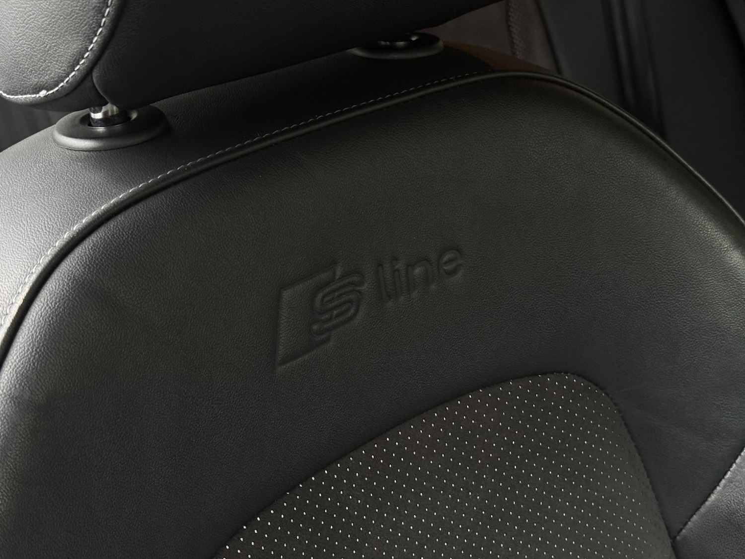 Used Audi Q3 2014 for sale - 76990548: Photo 17