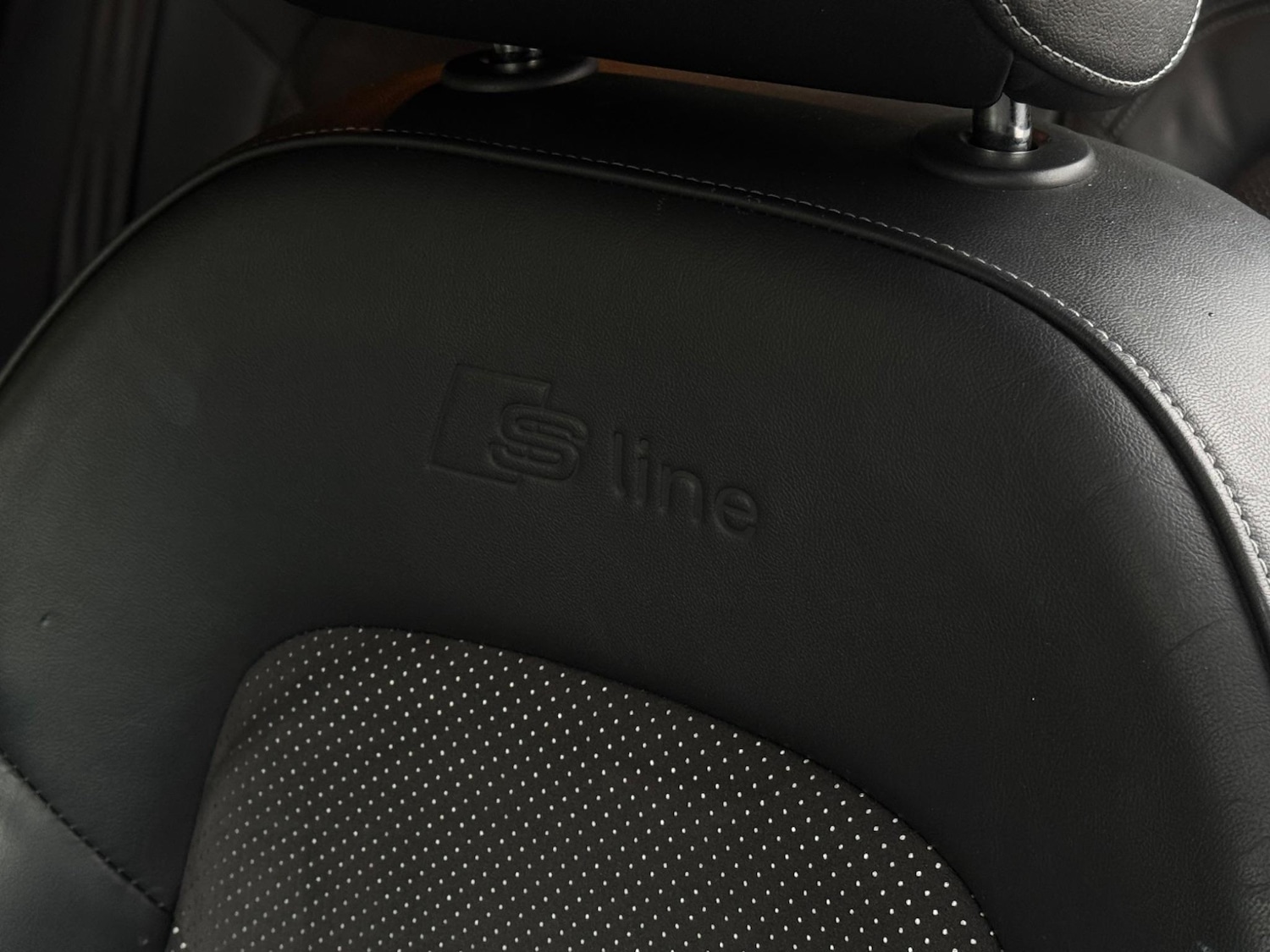 Used Audi Q3 2014 for sale - 76990548: Photo 19