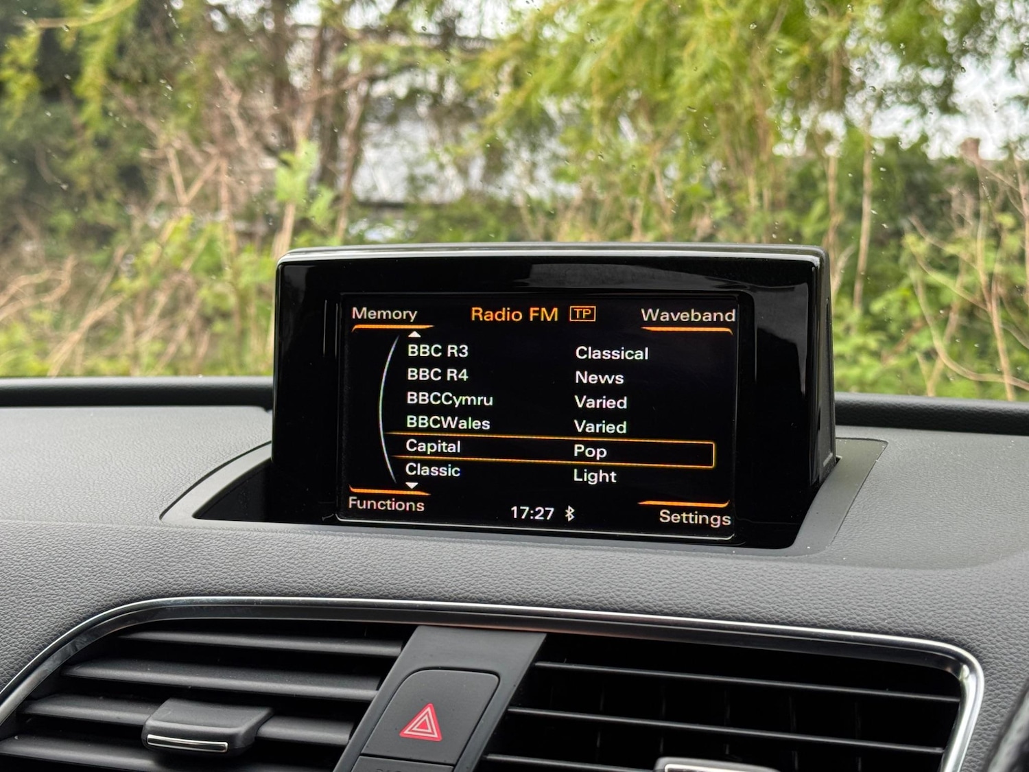 Used Audi Q3 2014 for sale - 76990548: Photo 67