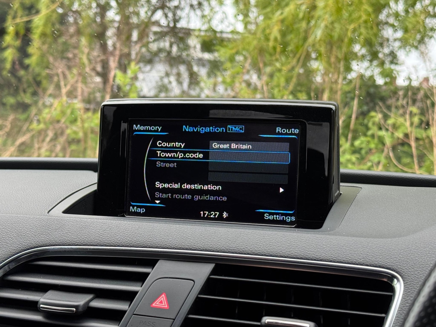 Used Audi Q3 2014 for sale - 76990548: Photo 69