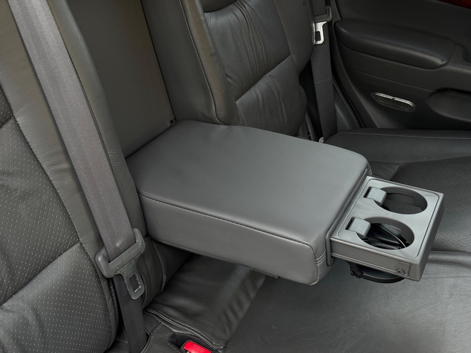 Used Toyota Land Cruiser 2006 for sale - 76824363: Photo 57