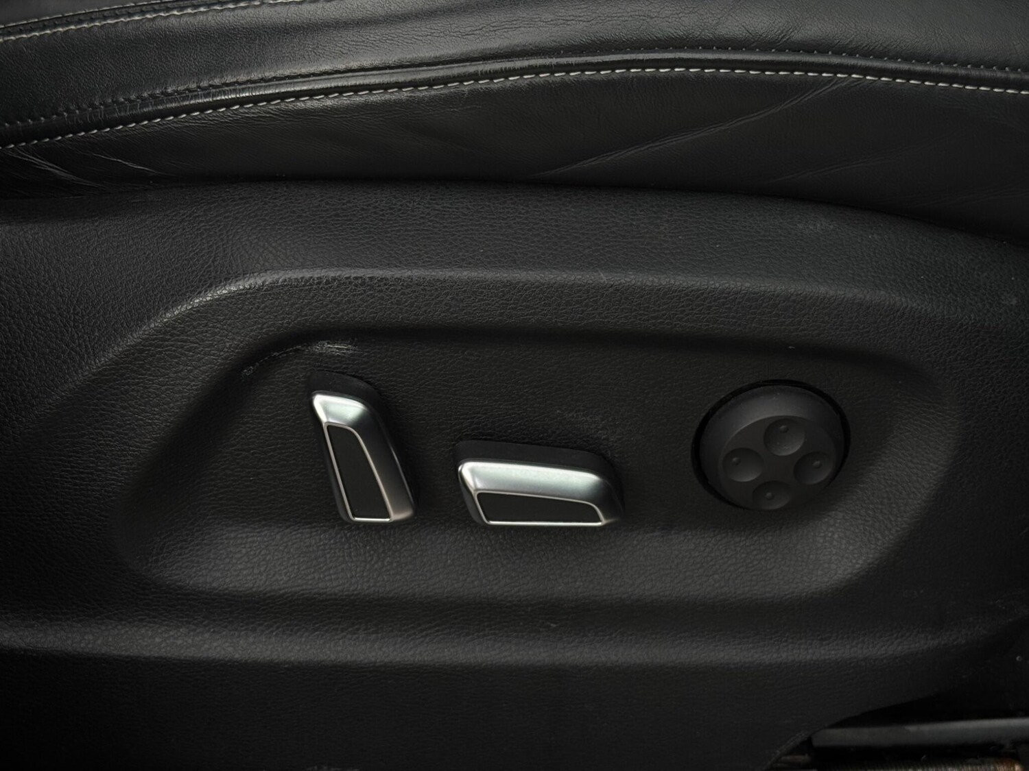 Used Audi SQ5 2015 for sale - 77626235: Photo 72