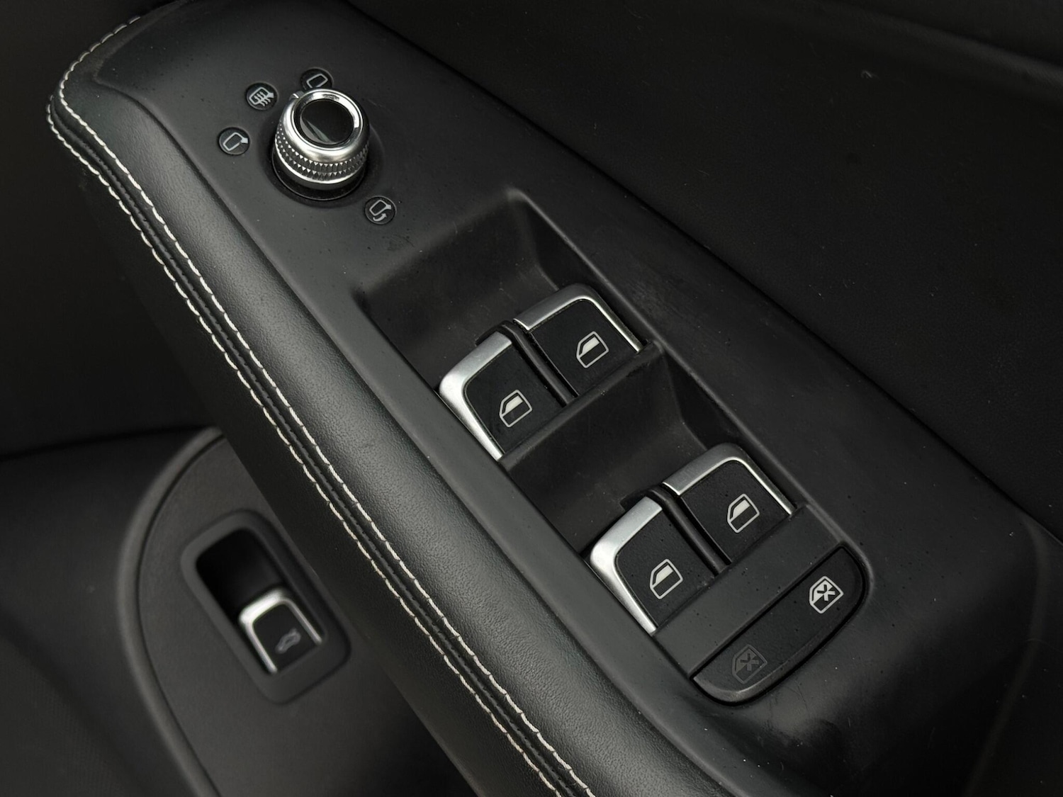 Used Audi SQ5 2015 for sale - 77626235: Photo 75