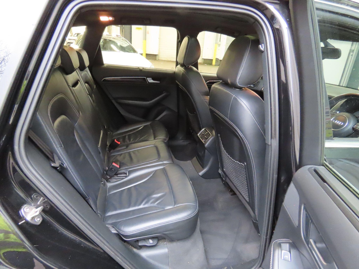 Used Audi Q5 2015 for sale - 77626235: Photo 9