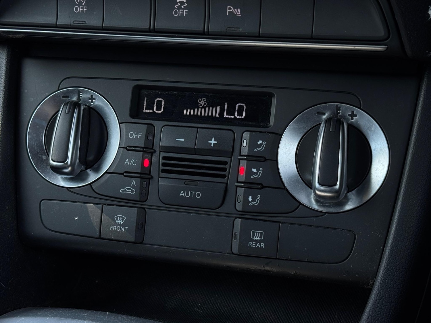 Used Audi Q3 2013 for sale - 76801426: Photo 38