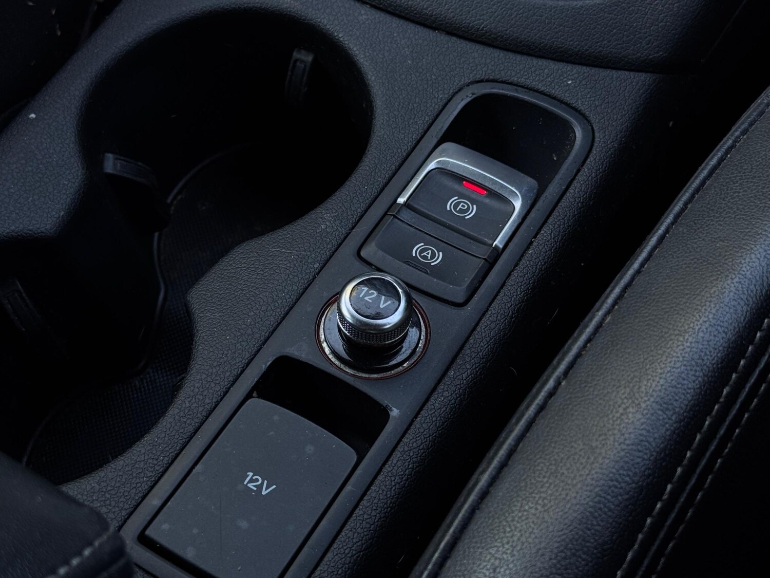 Used Audi Q3 2013 for sale - 76801426: Photo 40