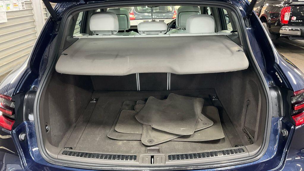 Used Porsche Macan 2015 for sale - 76899402: Photo 11