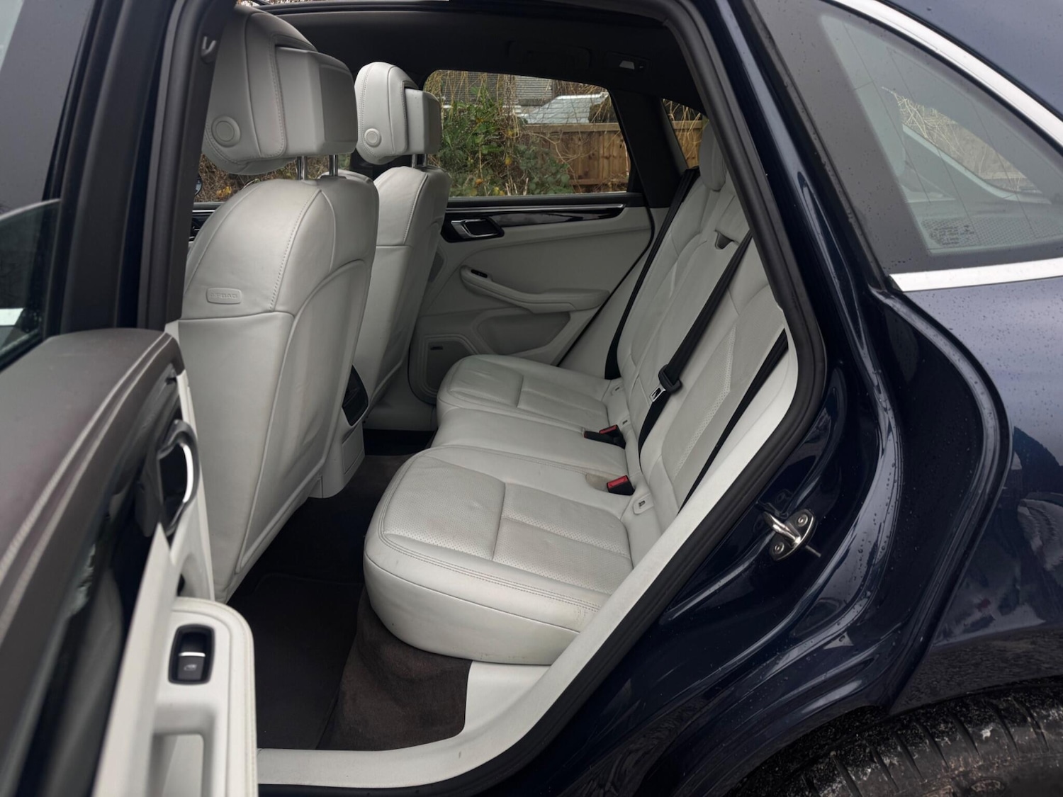 Used Porsche Macan 2015 for sale - 76899402: Photo 27