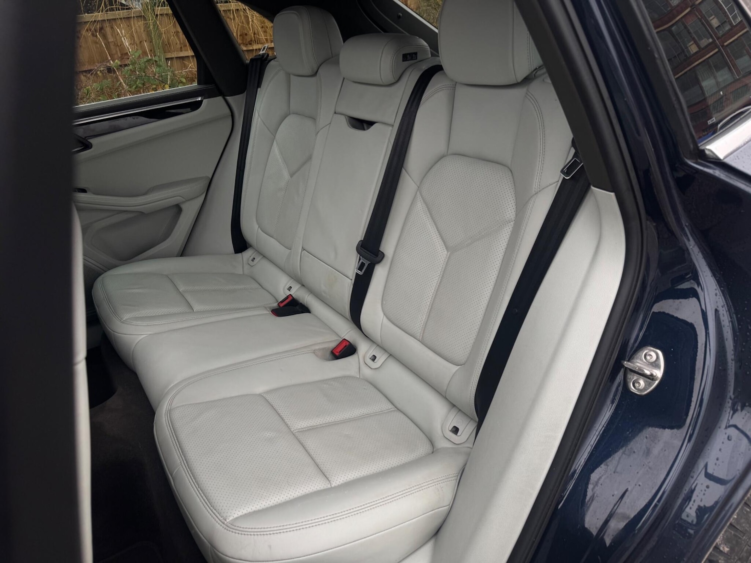 Used Porsche Macan 2015 for sale - 76899402: Photo 31