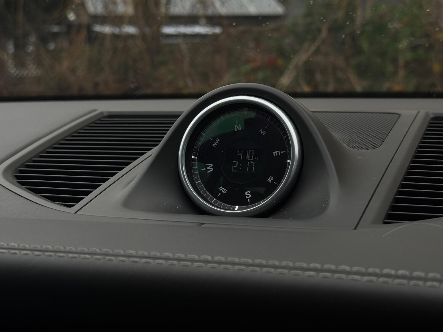 Used Porsche Macan 2015 for sale - 76899402: Photo 47