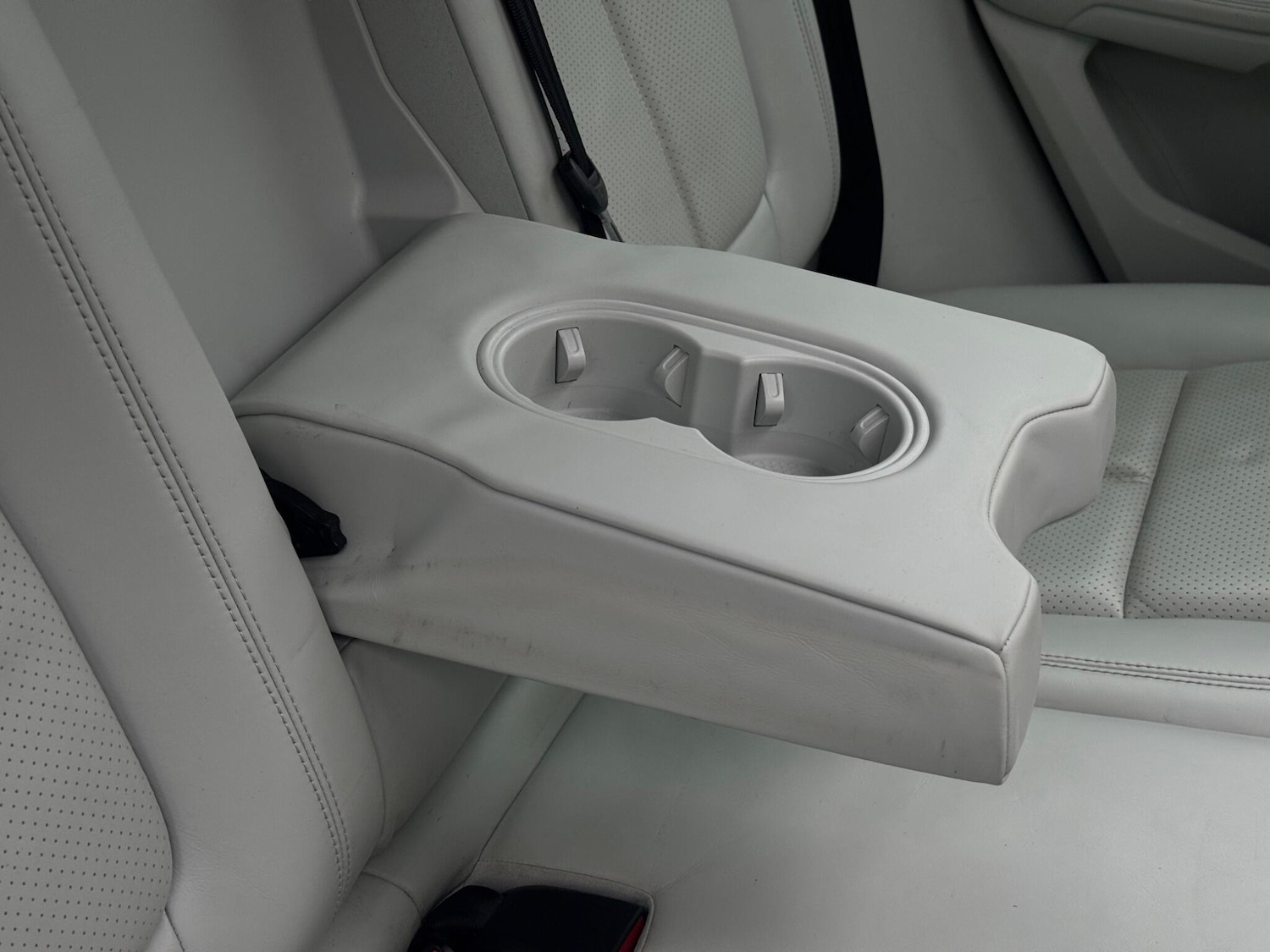 Used Porsche Macan 2015 for sale - 76899402: Photo 65