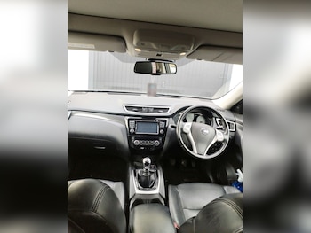 Used Nissan X-Trail 2017 for sale - 78622533: Photo