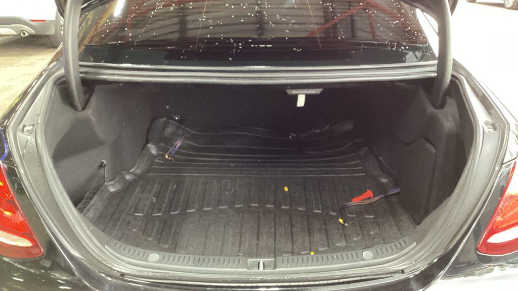 Used Mercedes-Benz E Class 2016 for sale - 76612682: Photo 12