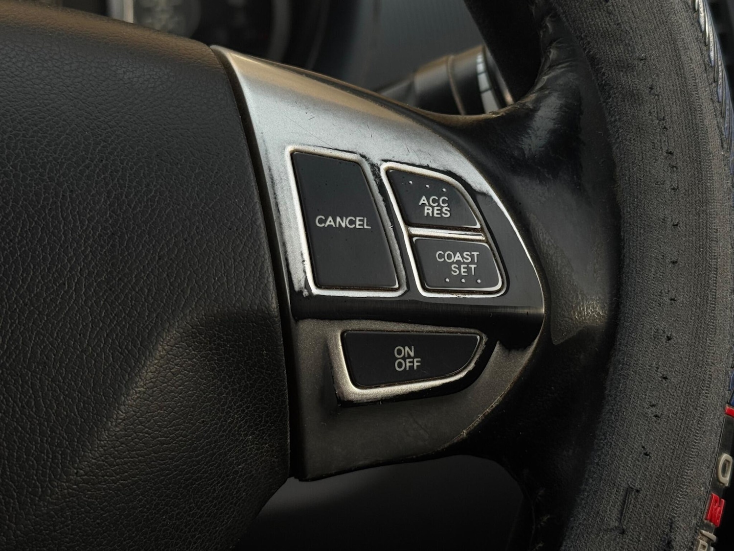 Used Mitsubishi L200 2010 for sale - 77376764: Photo 34