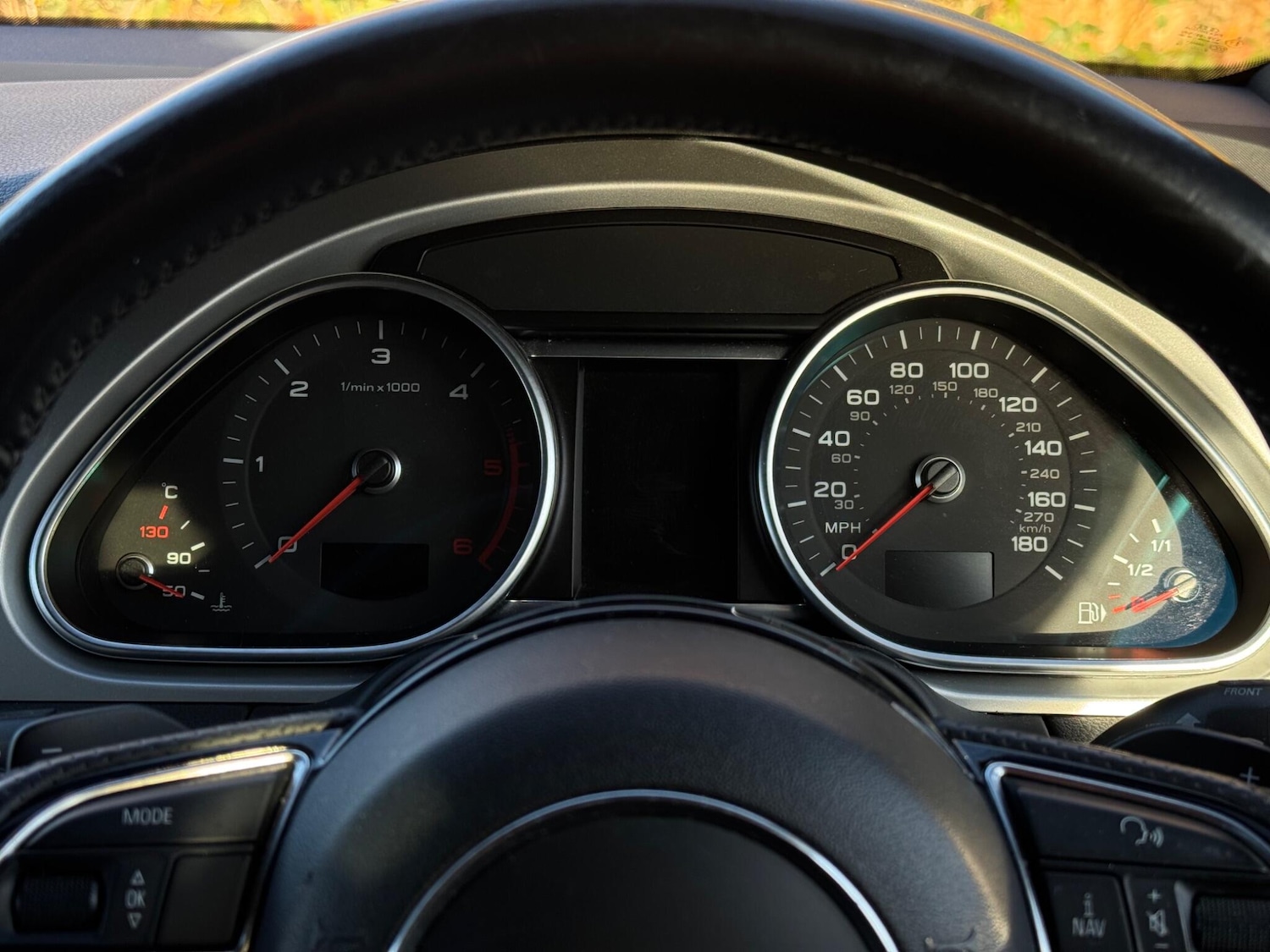 Used Audi Q7 2012 for sale - 76855747: Photo 43