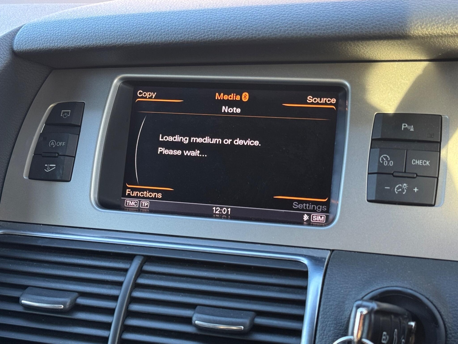 Used Audi Q7 2012 for sale - 76855747: Photo 51