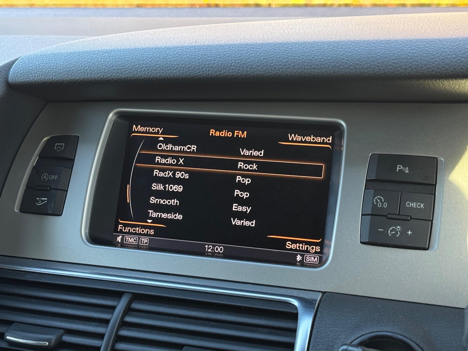 Used Audi Q7 2012 for sale - 76855747: Photo 54