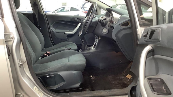 Used Ford Fiesta 2009 for sale - 74243288: Photo 6