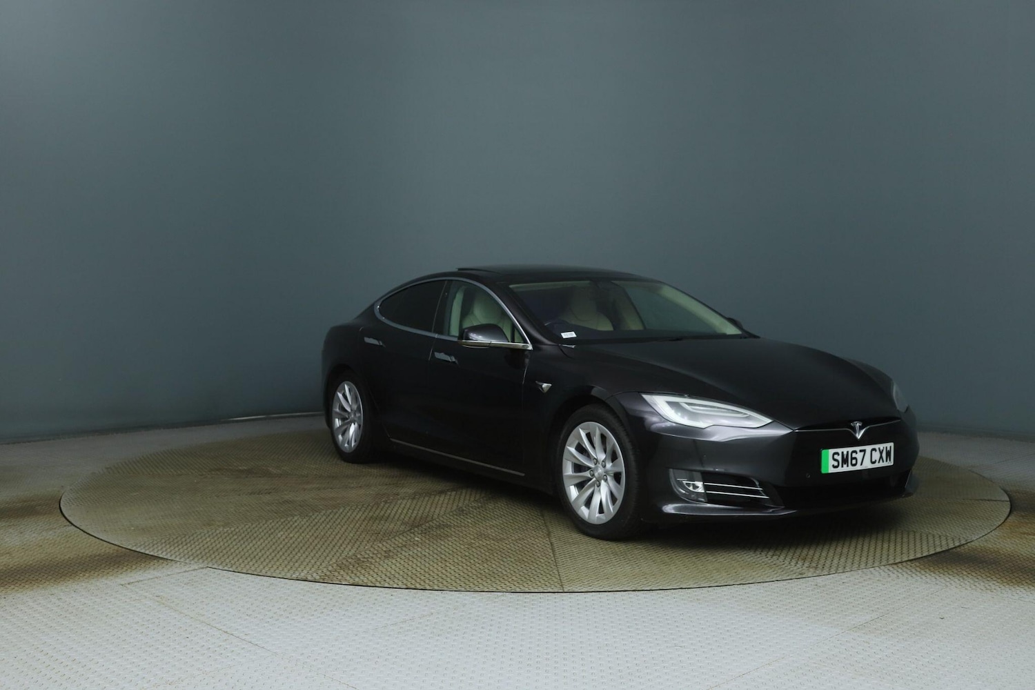 Used Tesla Model S 2017 for sale - 76550836: Photo 1