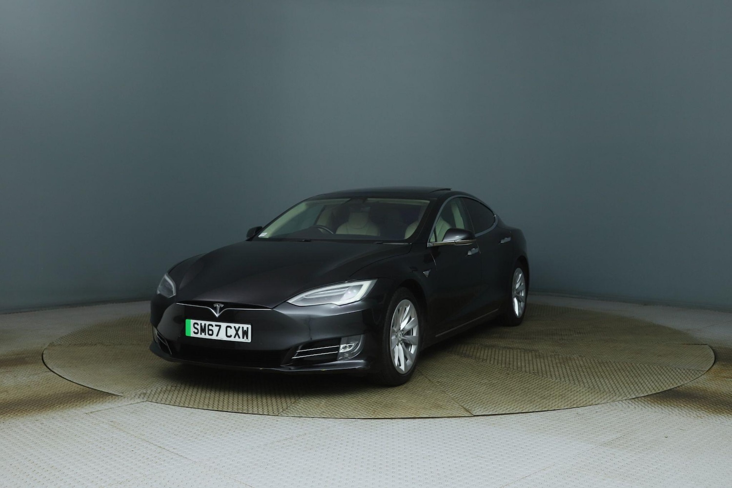 Used Tesla Model S 2017 for sale - 76550836: Photo 3