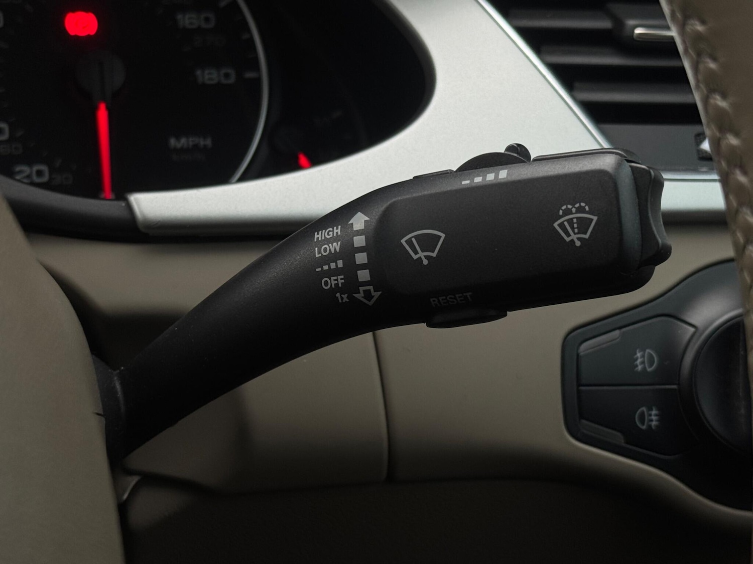 Used Audi A4 2011 for sale - 76561416: Photo 37