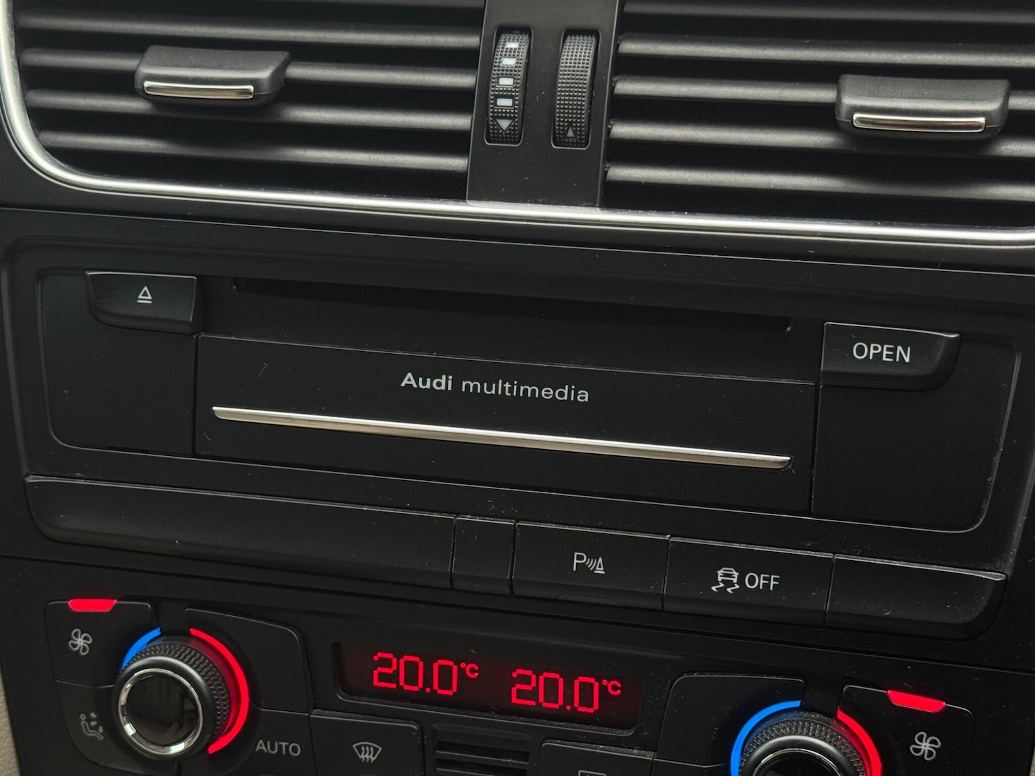 Used Audi A4 2011 for sale - 76561416: Photo 47