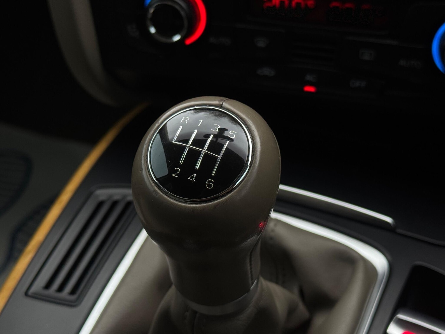 Used Audi A4 2011 for sale - 76561416: Photo 54