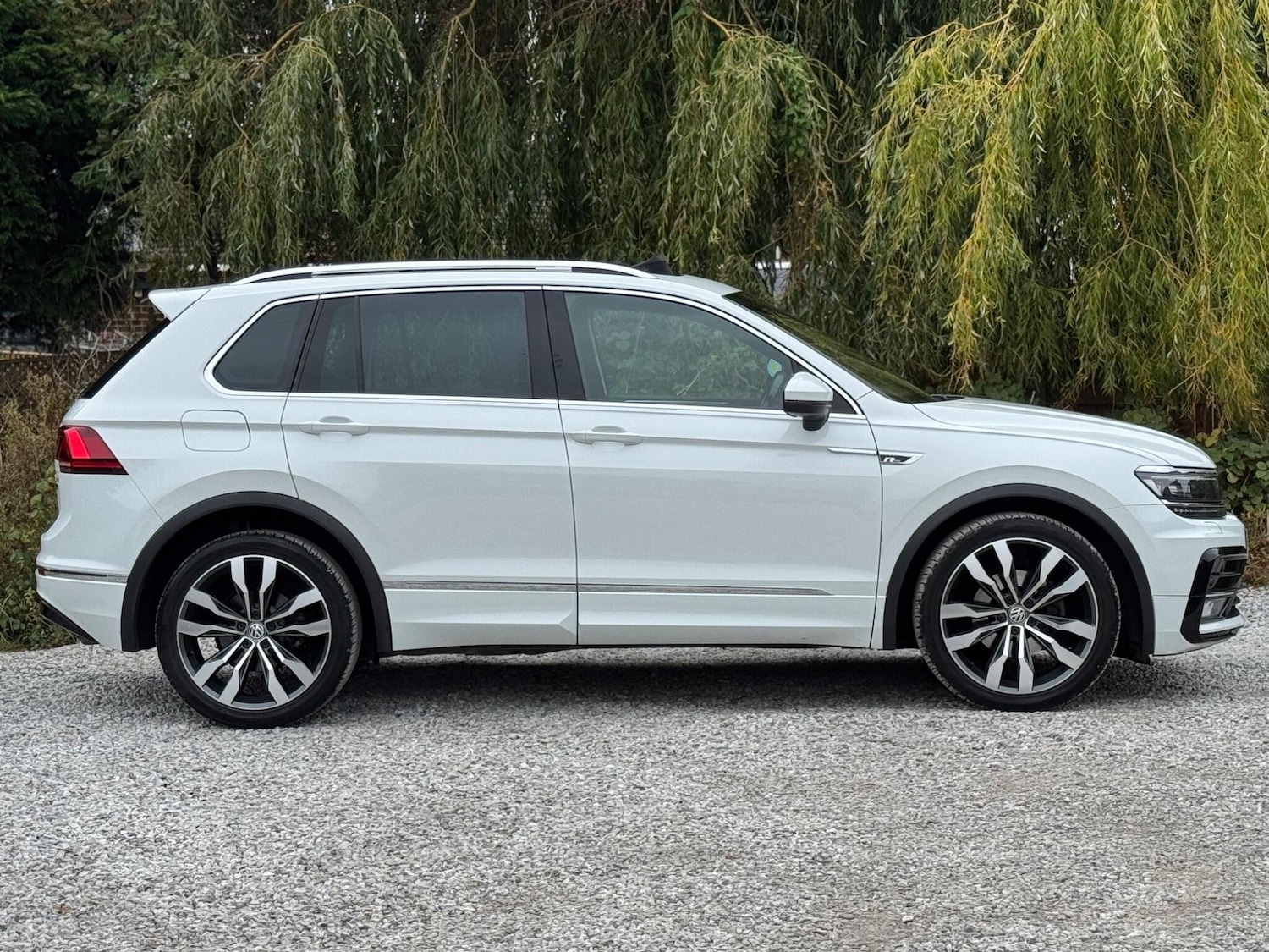 Used Volkswagen Tiguan 2017 for sale - 76201330: Photo 11