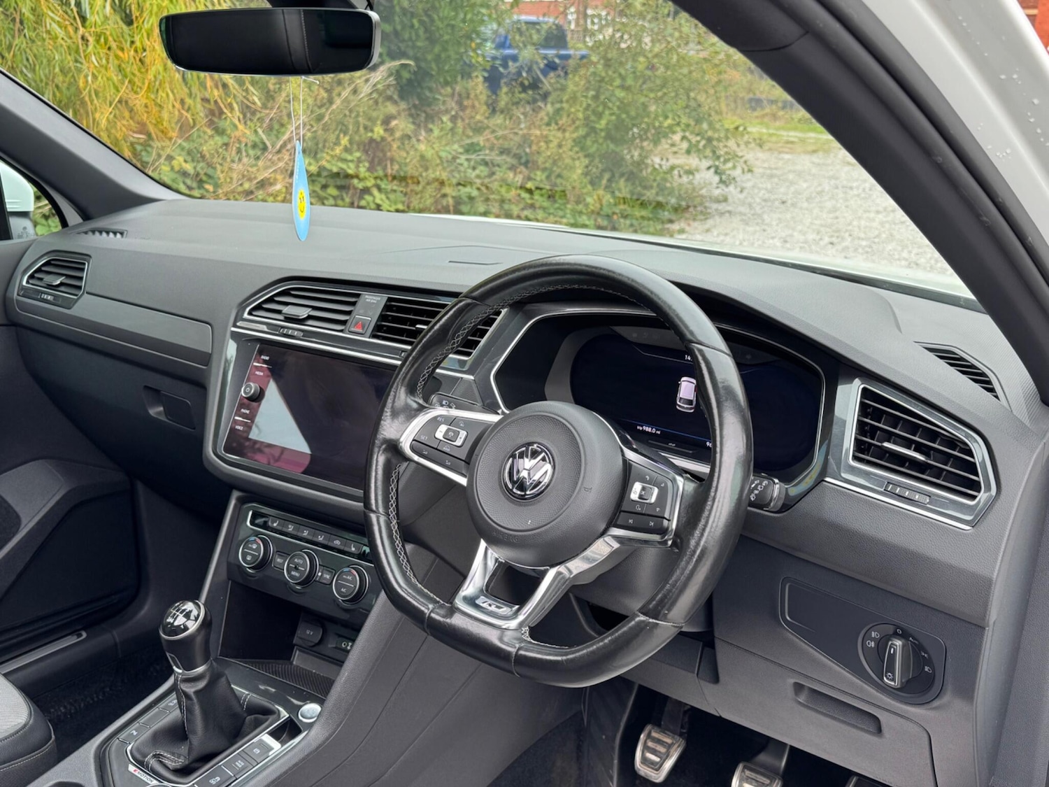 Used Volkswagen Tiguan 2017 for sale - 76201330: Photo 15