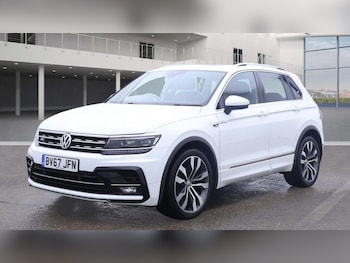 Used Volkswagen Tiguan 2017 for sale - 76201330: Photo 2
