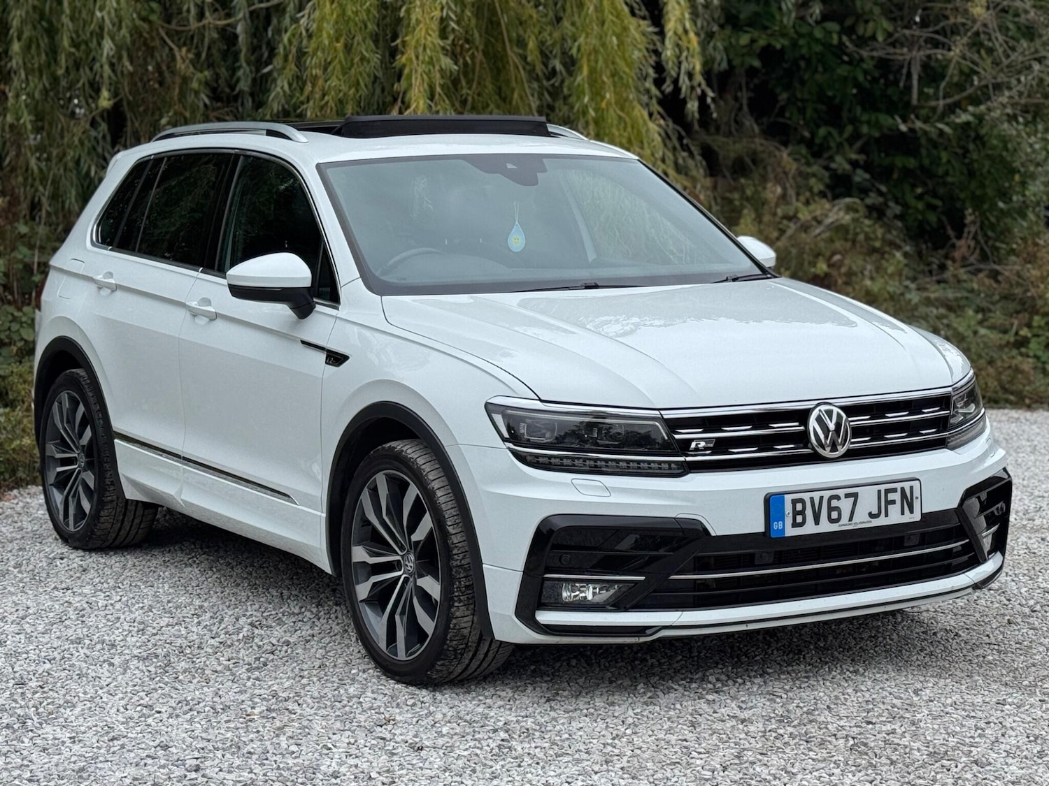 Used Volkswagen Tiguan 2017 for sale - 76201330: Photo 3
