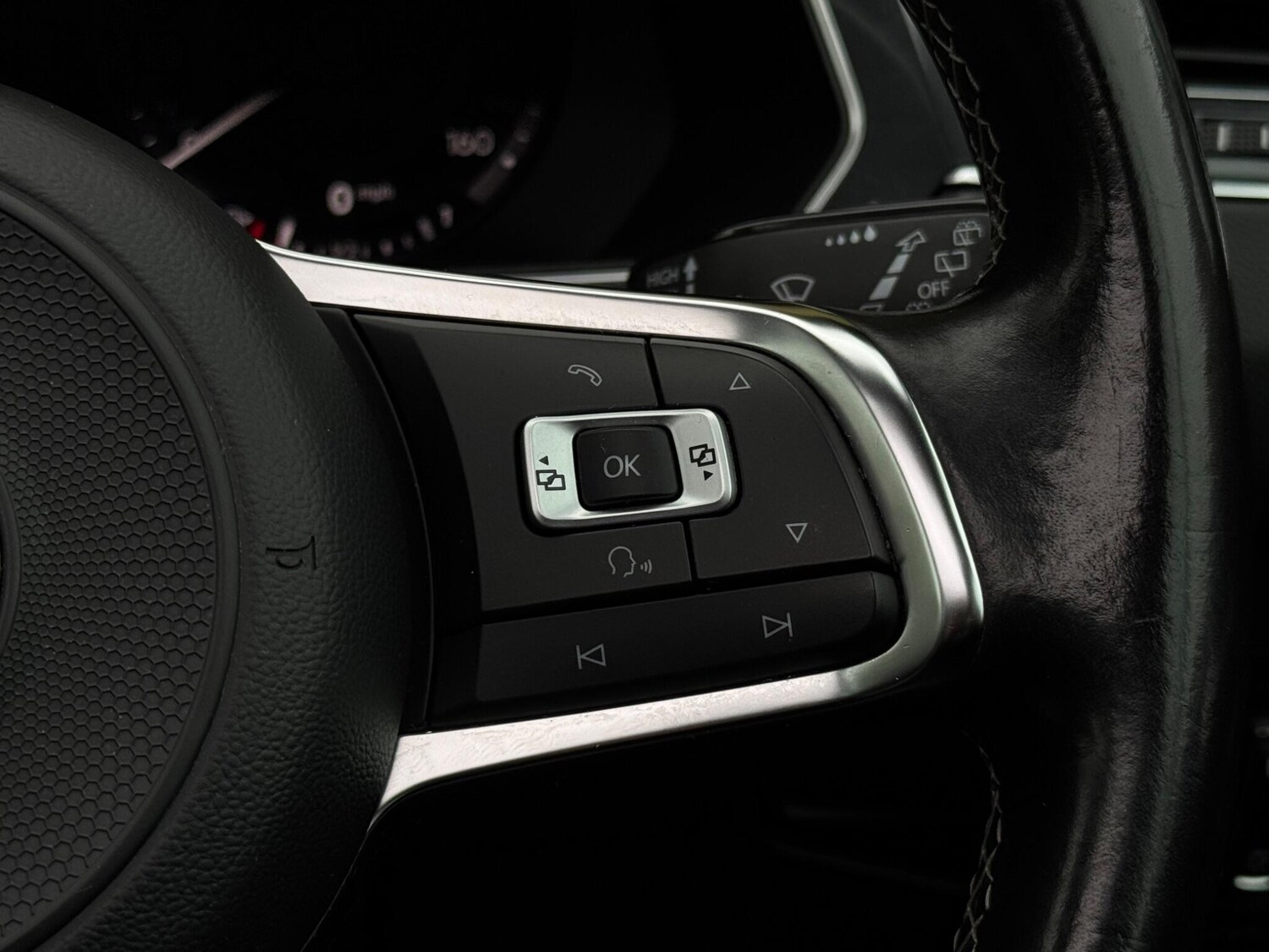 Used Volkswagen Tiguan 2017 for sale - 76201330: Photo 31