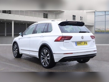 Used Volkswagen Tiguan 2017 for sale - 76201330: Photo 3
