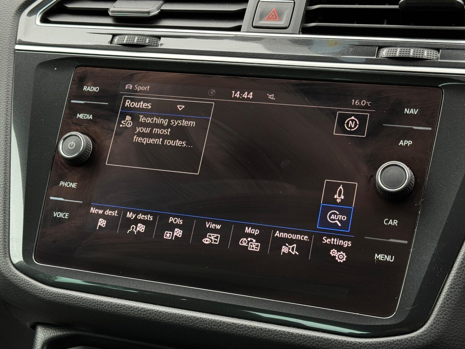 Used Volkswagen Tiguan 2017 for sale - 76201330: Photo 43