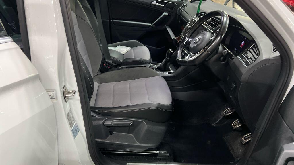 Used Volkswagen Tiguan 2017 for sale - 76201330: Photo 8