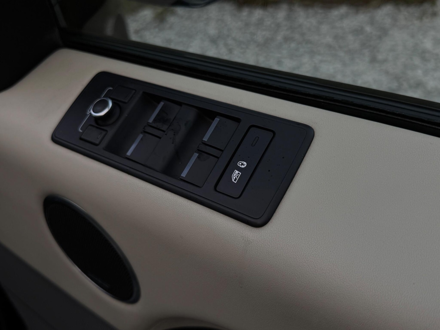 Used Land Rover Range Rover Sport 2018 for sale - 75915253: Photo 41