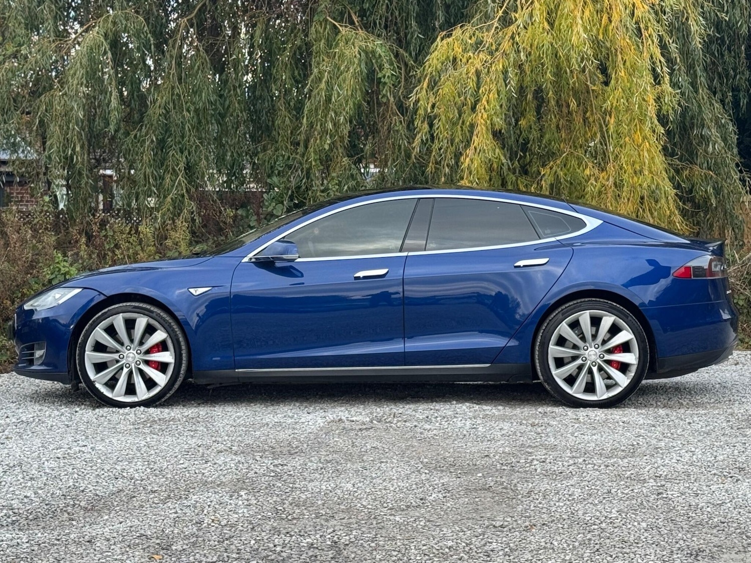Used Tesla Model S 2015 for sale - 76996861: Photo 11