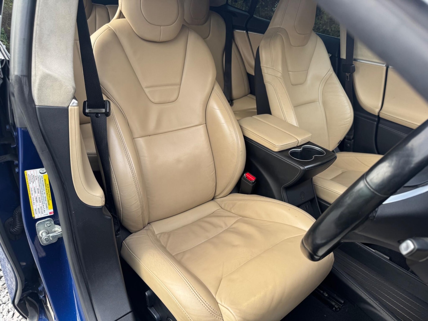 Used Tesla Model S 2015 for sale - 76996861: Photo 21