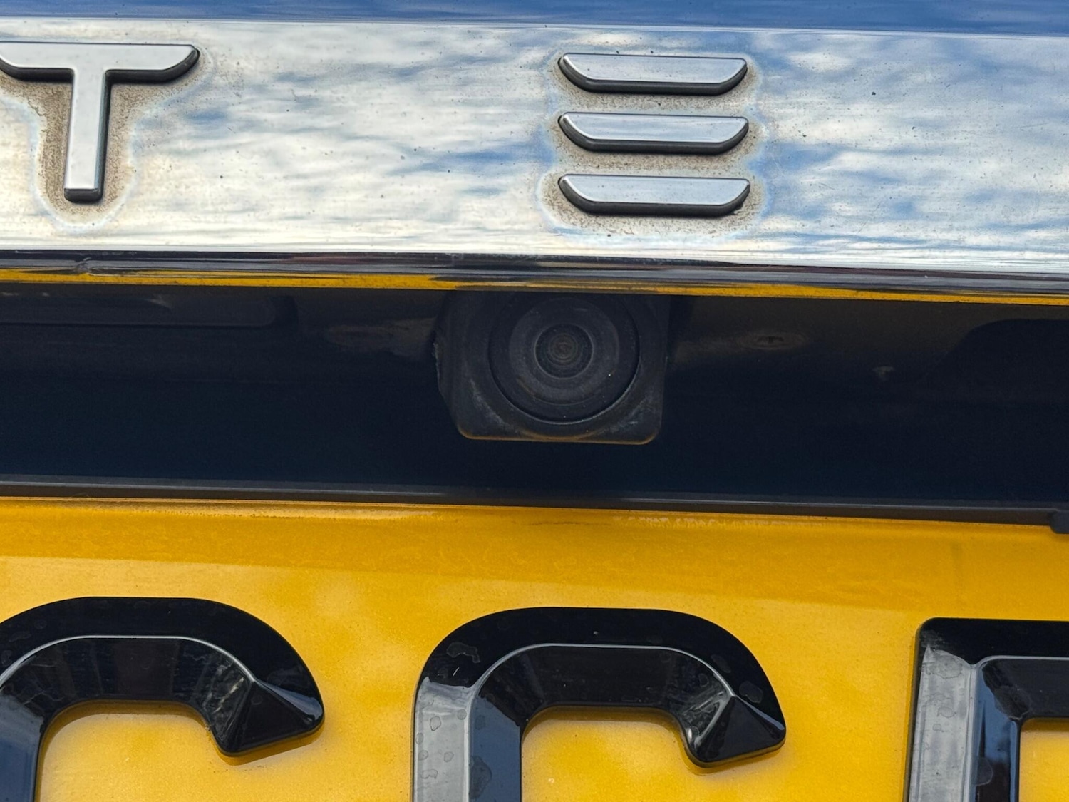 Used Tesla Model S 2015 for sale - 76996861: Photo 72