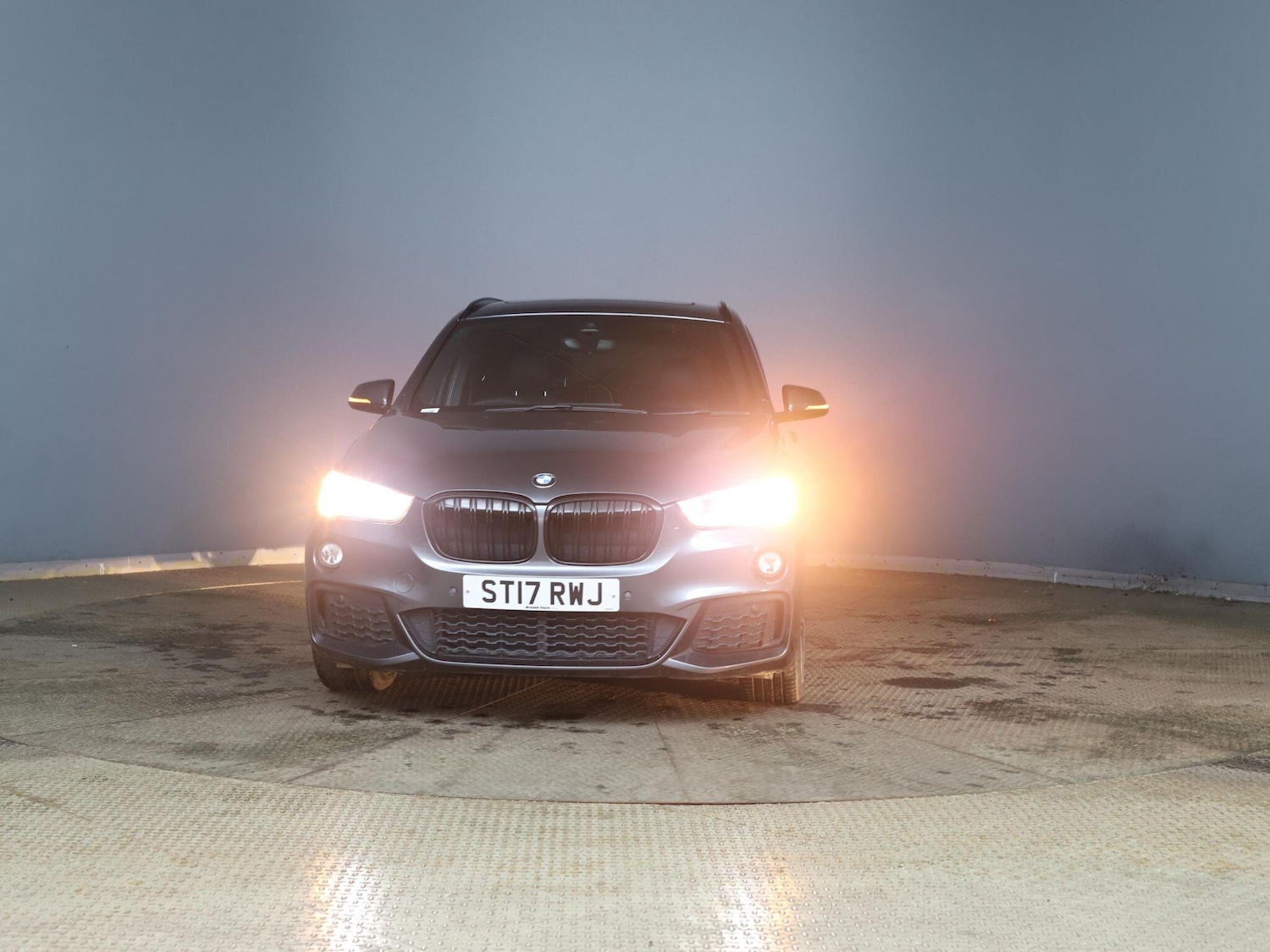 Used BMW X1 2017 for sale - 76801306: Photo 2