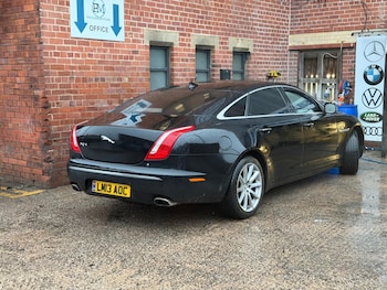Used Jaguar XJ 2013 for sale - 77242323: Photo