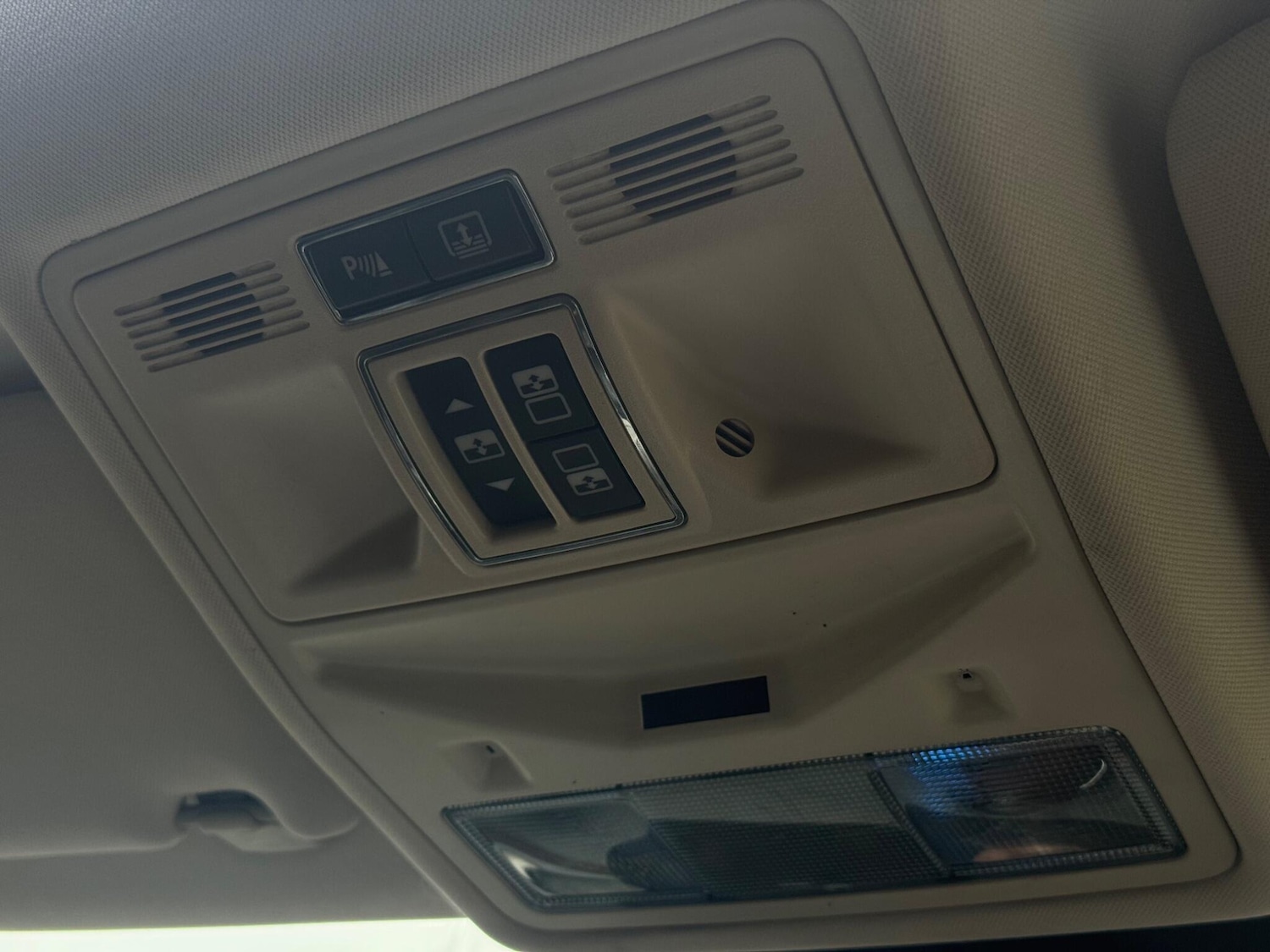 Used Jaguar XJ 2013 for sale - 77242323: Photo 70