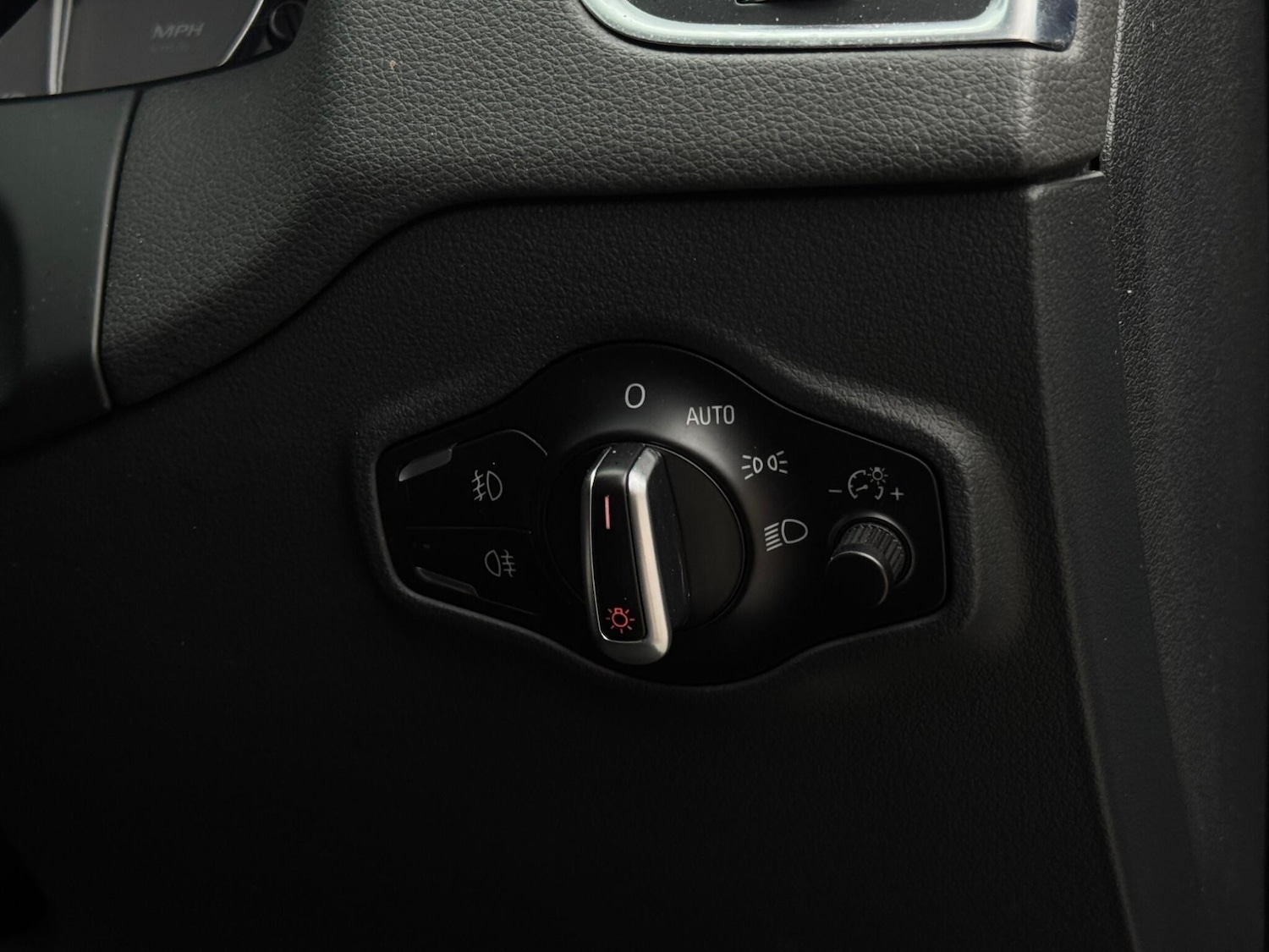 Used Audi Q5 2015 for sale - 78019310: Photo 74