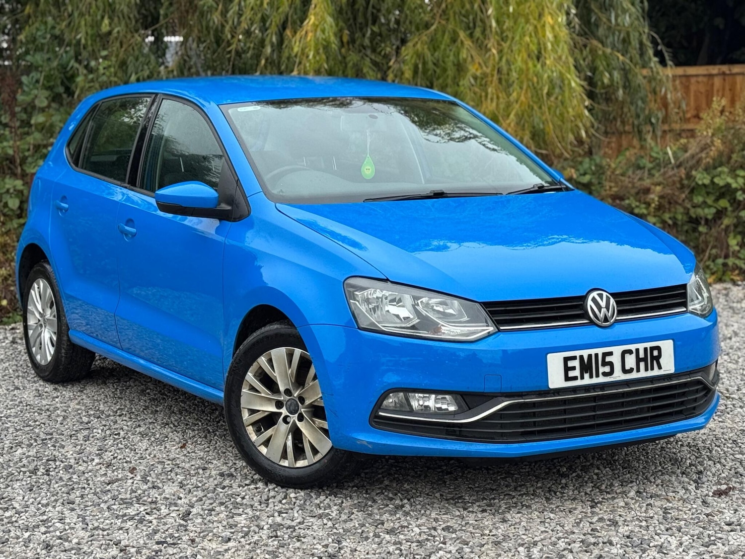 Used Volkswagen Polo 2015 for sale - 76294609: Photo 1
