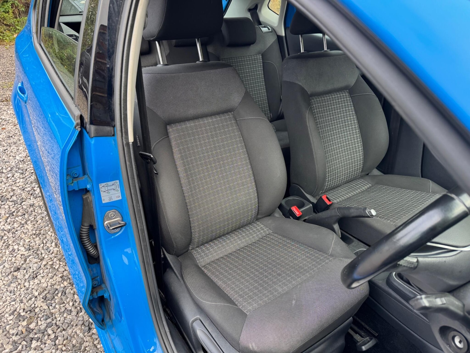 Used Volkswagen Polo 2015 for sale - 76294609: Photo 23
