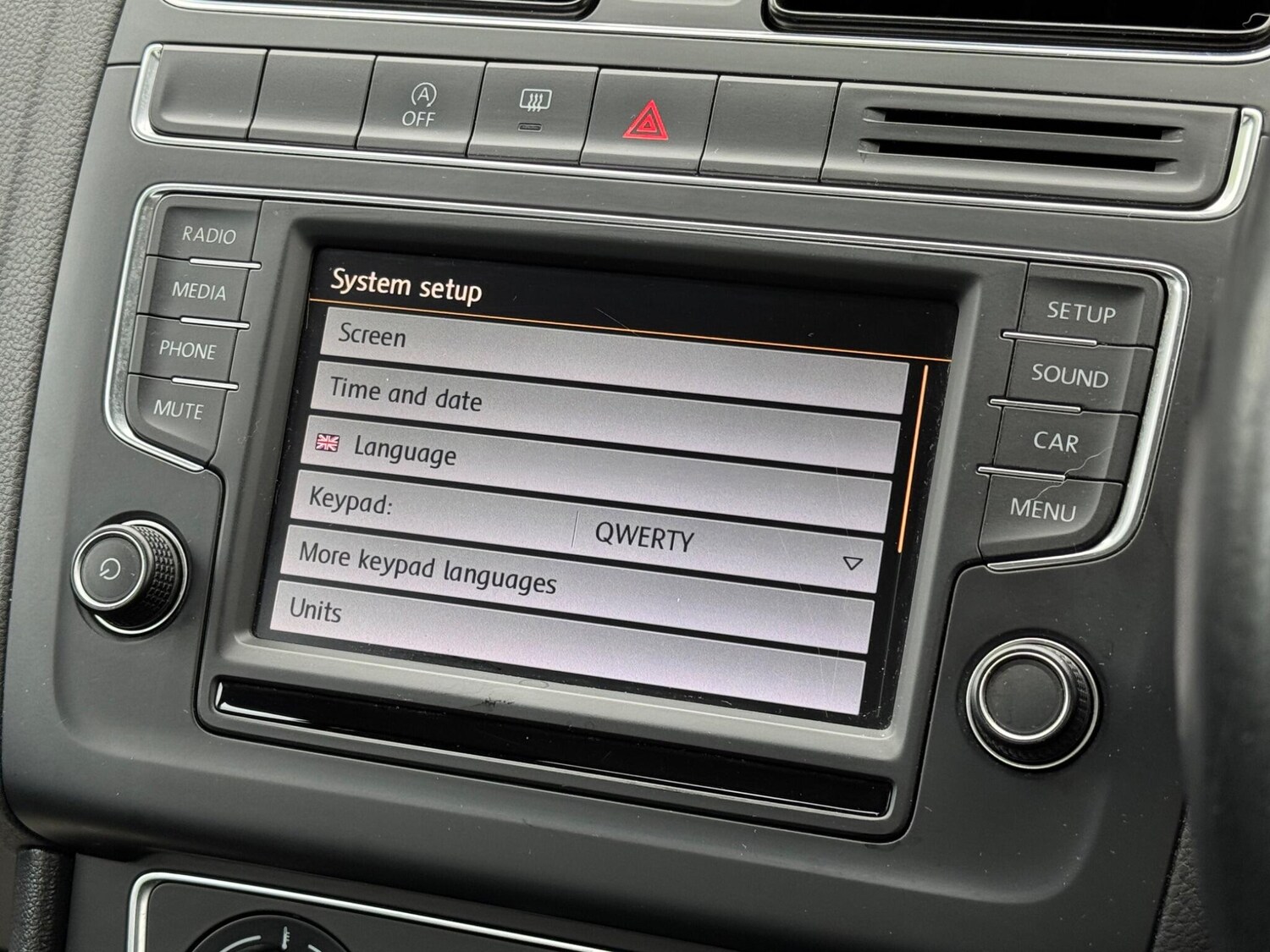 Used Volkswagen Polo 2015 for sale - 76294609: Photo 41