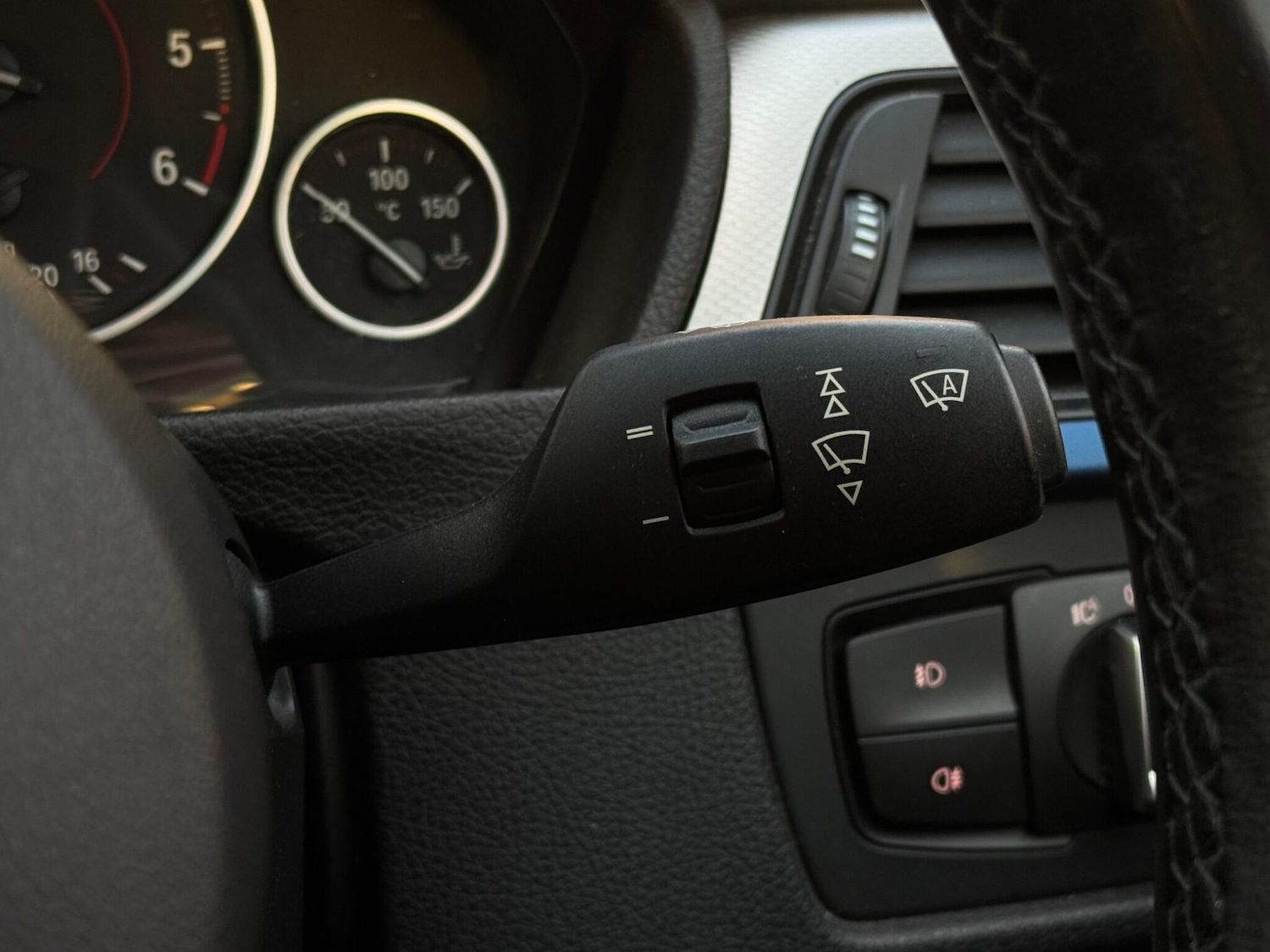 Used BMW 3 Series 2013 for sale - 76913699: Photo 37